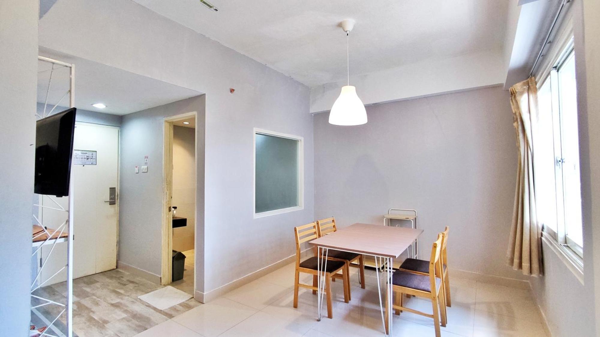 Votel Hotel Charis Tuban Tuban  Esterno foto